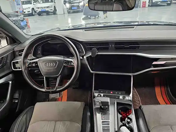 Audi A6L New Energy 2021