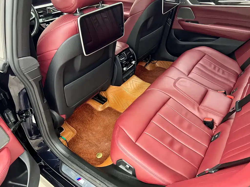 BMW 6 Series GT 2021 — фото 11