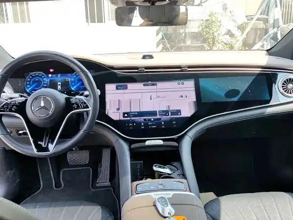 Mercedes-Benz EQS 2024