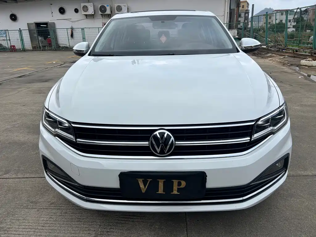 Volkswagen Bora 2021