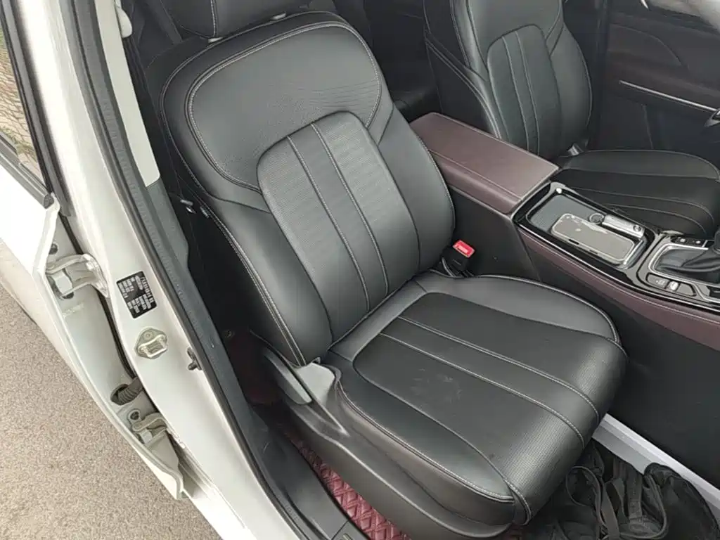 GAC Trumpchi M6 2023 — фото 25