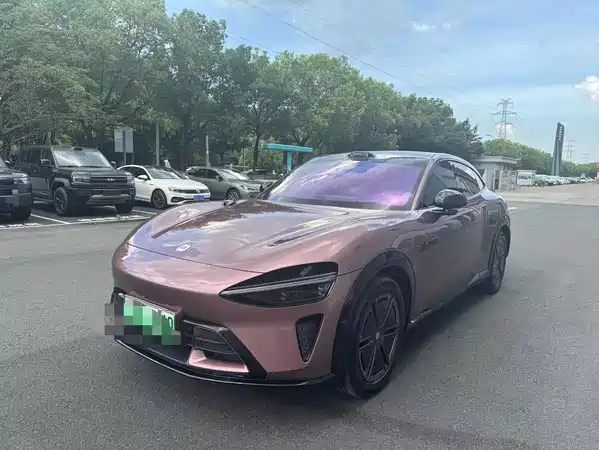 Xiaomi YU7 2025