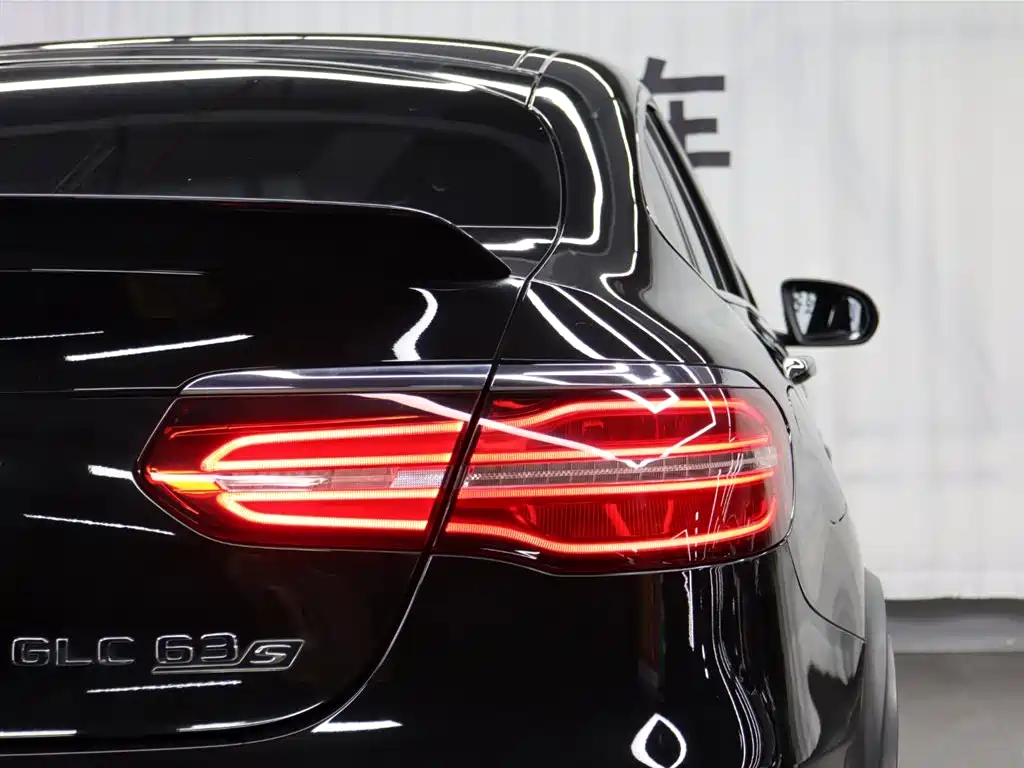 Mercedes-Benz GLC Coupe AMG 2020 — фото 25