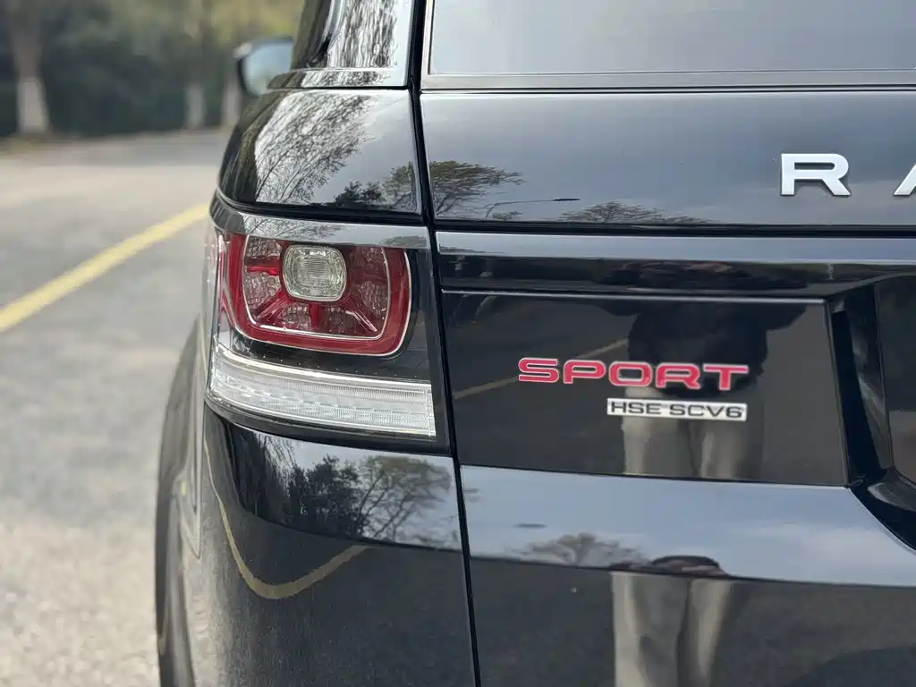 Land Rover Range Rover Sport 2016 — фото 8