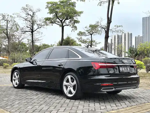 Audi A6L 2020