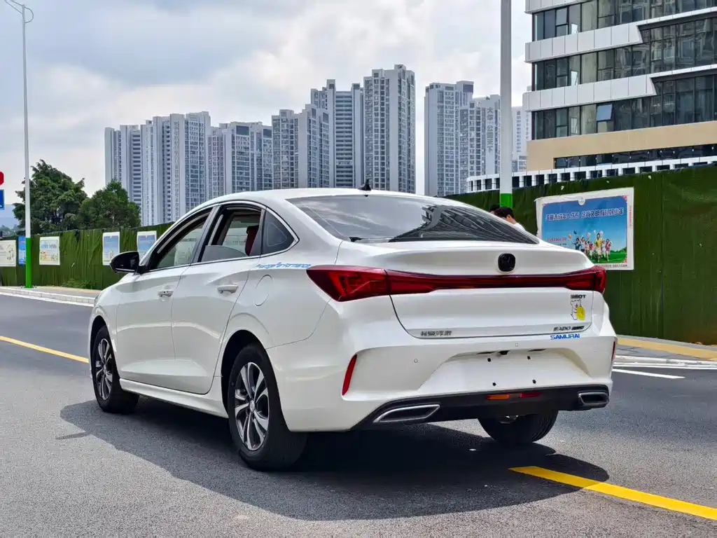 Changan Escape 2023 — фото 10