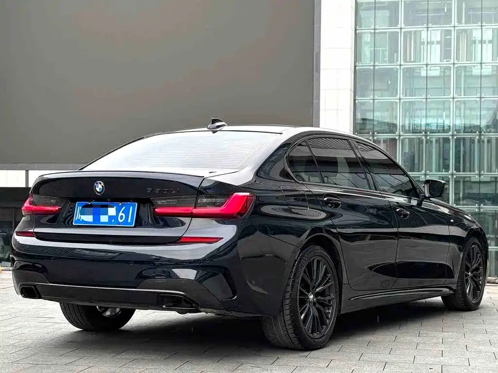 BMW 3 Series 2021