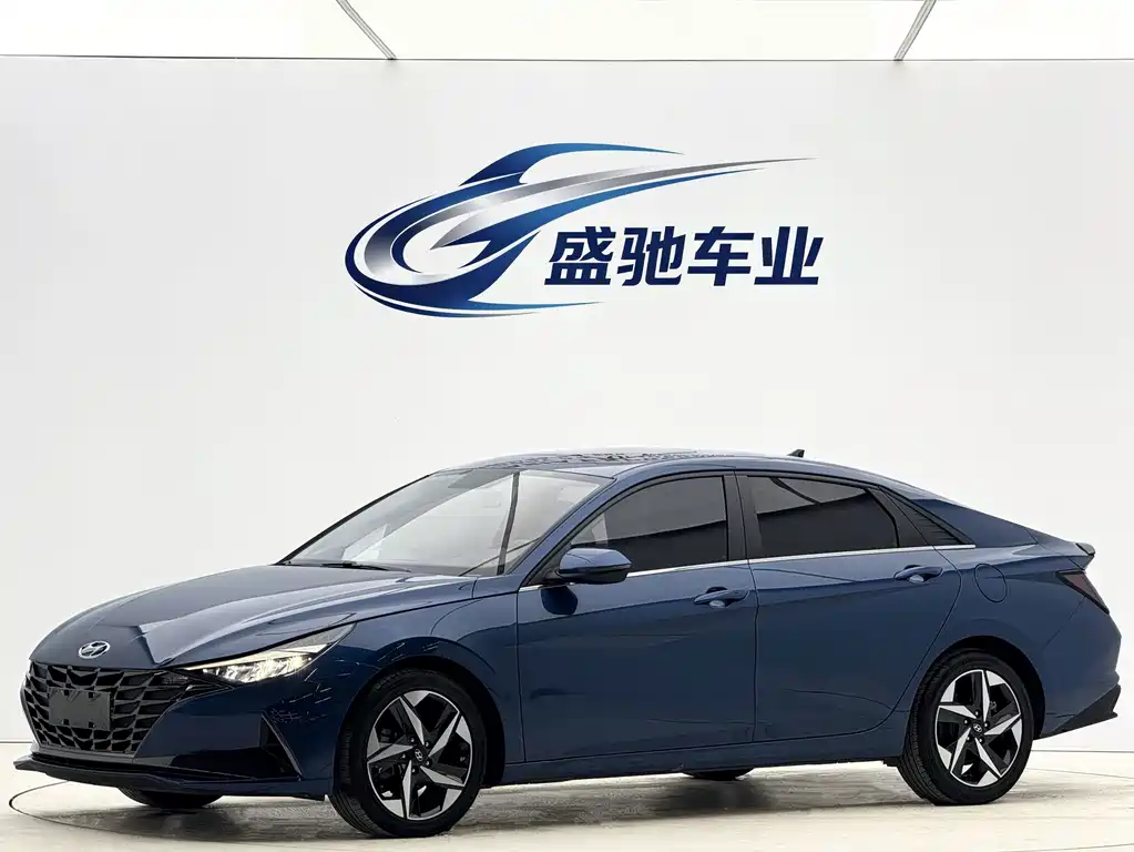 Hyundai Elantra 2023