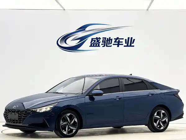 Hyundai Elantra 2023