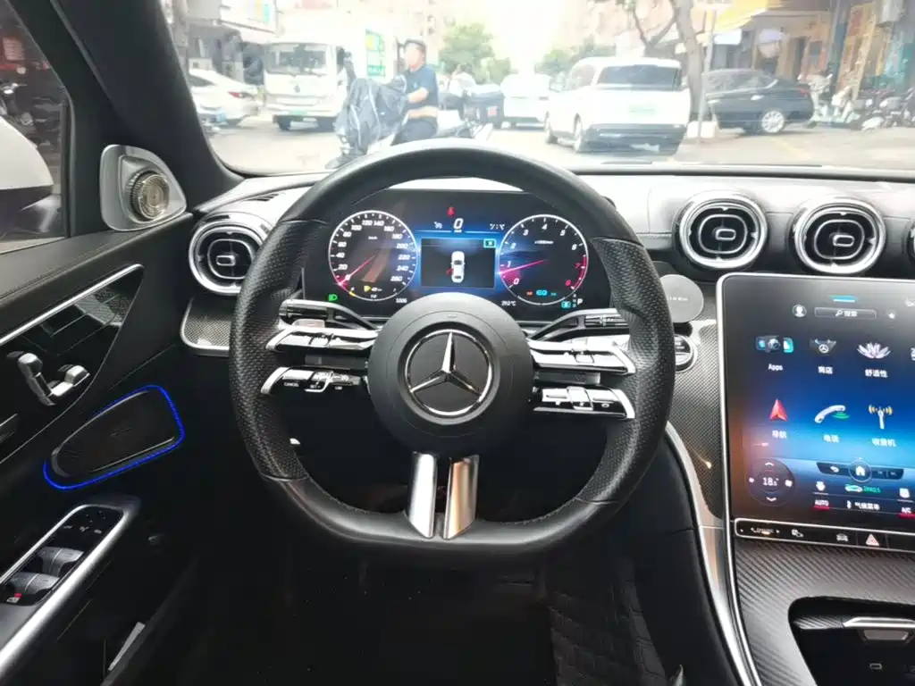 Mercedes-Benz C-Class 2022 — фото 11