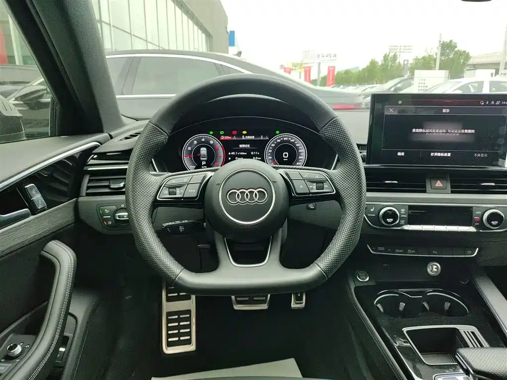 Audi A4L 2023 — фото 11