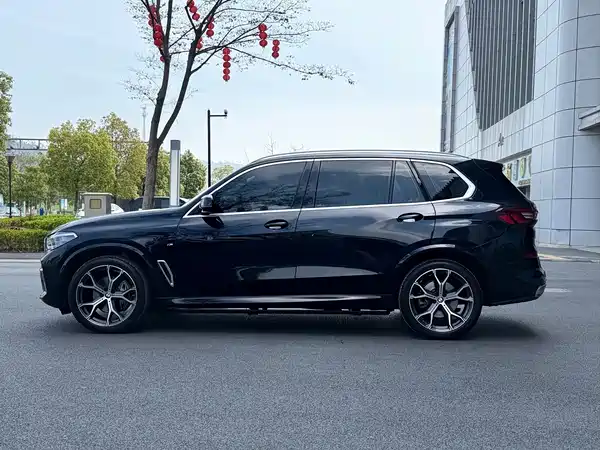 BMW X5 2022