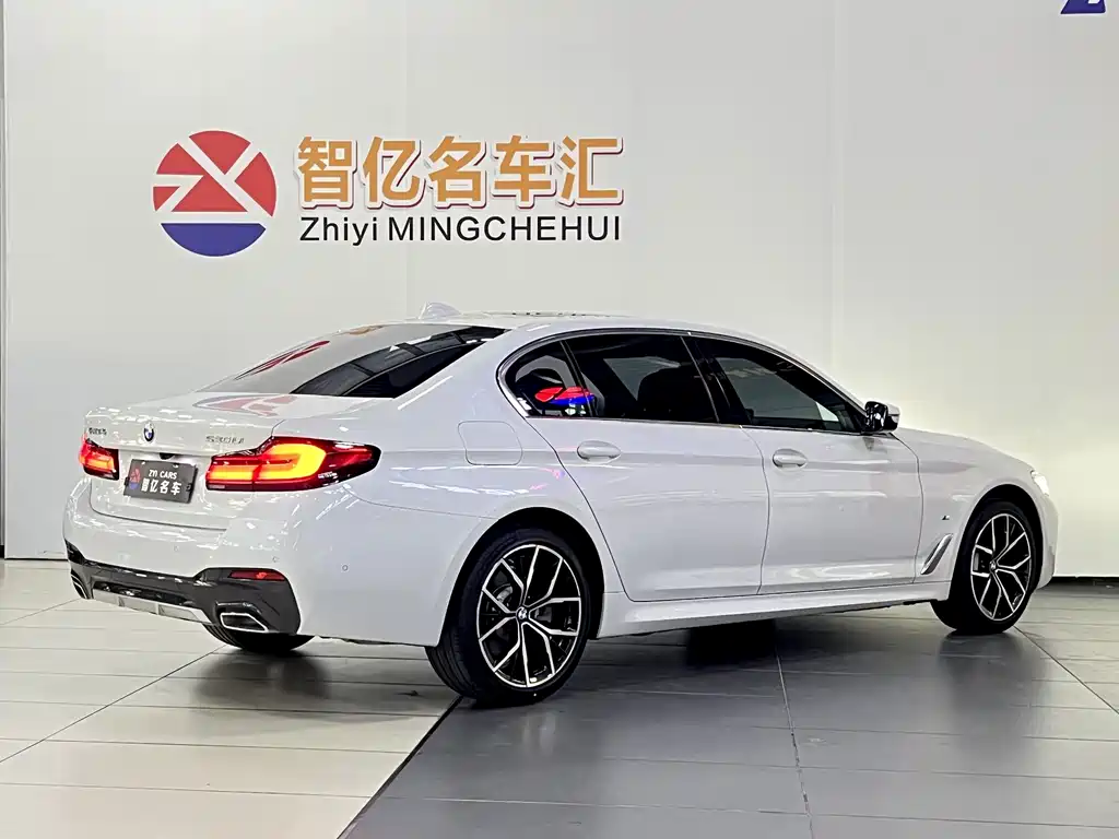 BMW 5 Series 2022