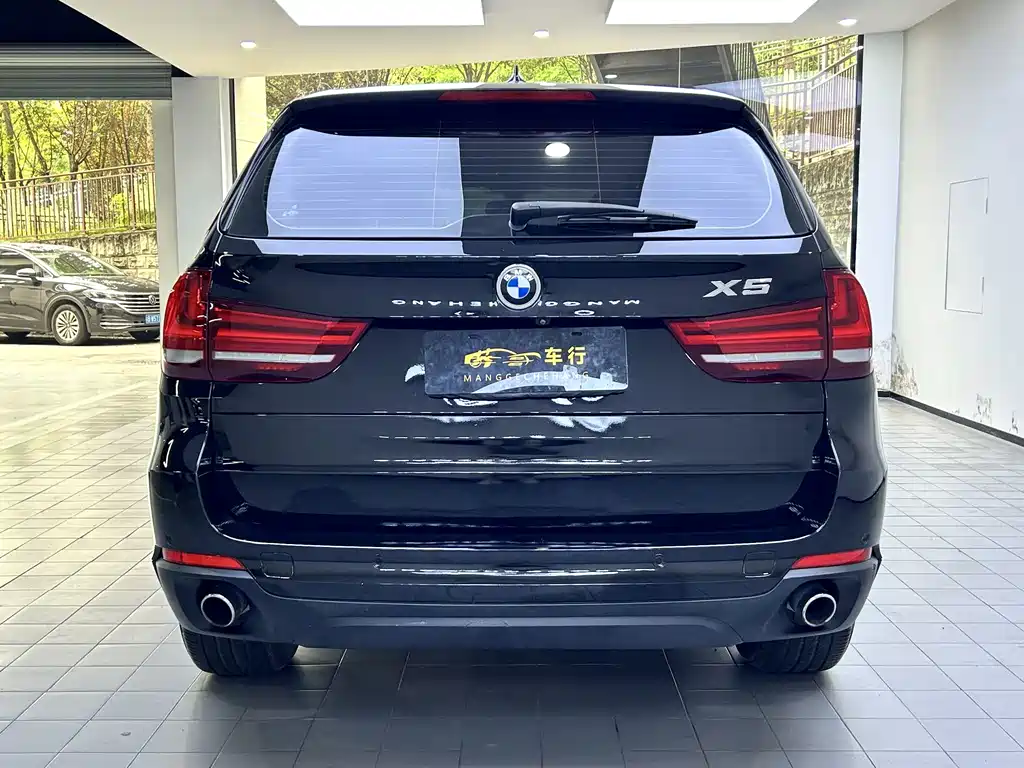 BMW X5 2017 — фото 8