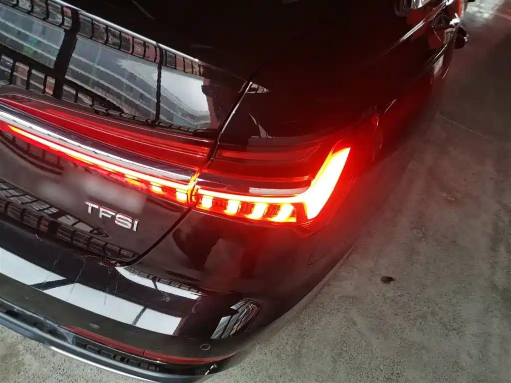 Audi A6L 2021 — фото 8