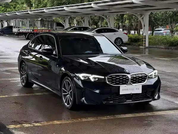 BMW 3 Series 2025