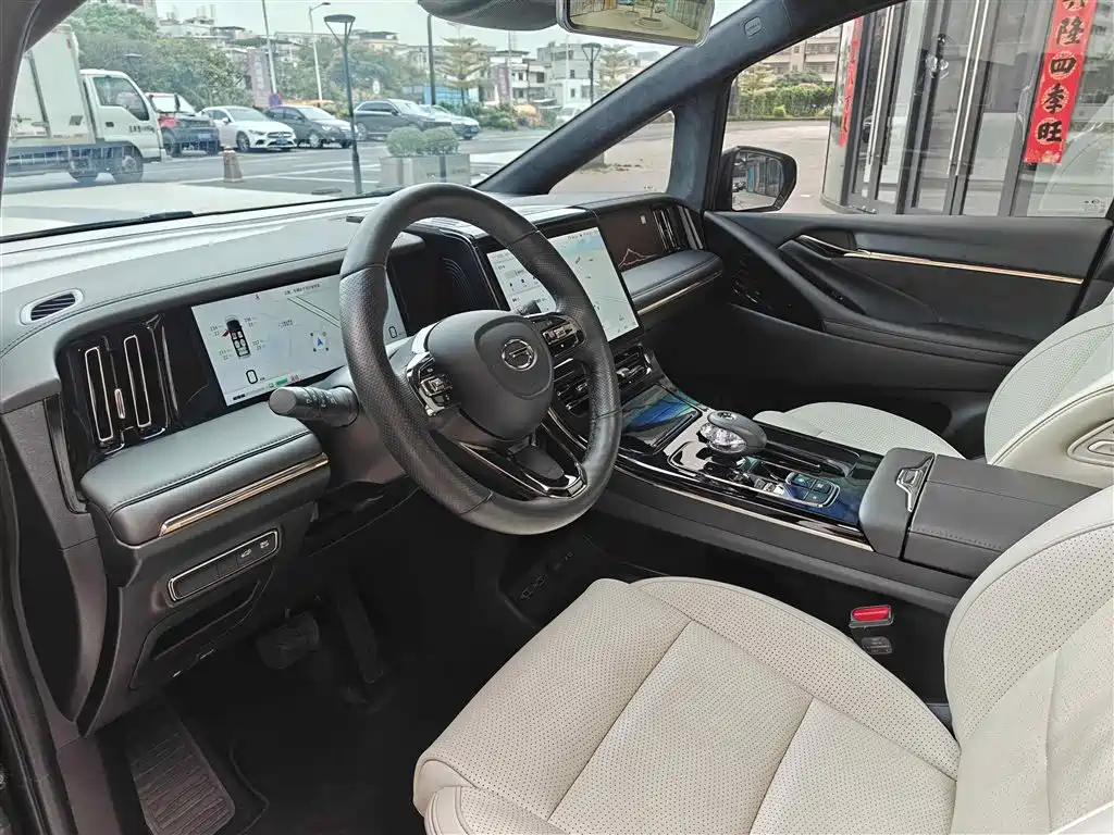 GAC Motor Trumpchi M8 2023 — фото 24