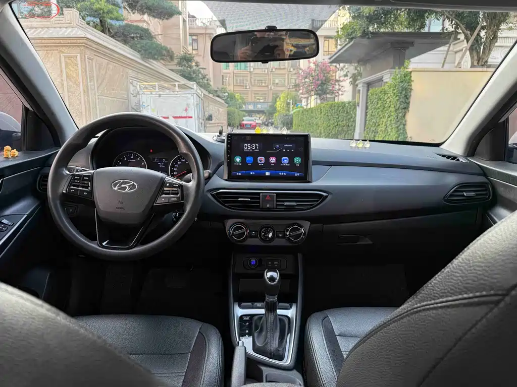 Hyundai Joyful 2018