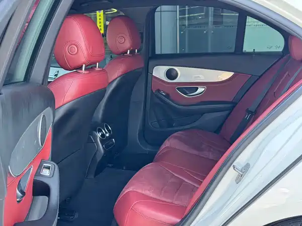 Mercedes-Benz C-Class 2019
