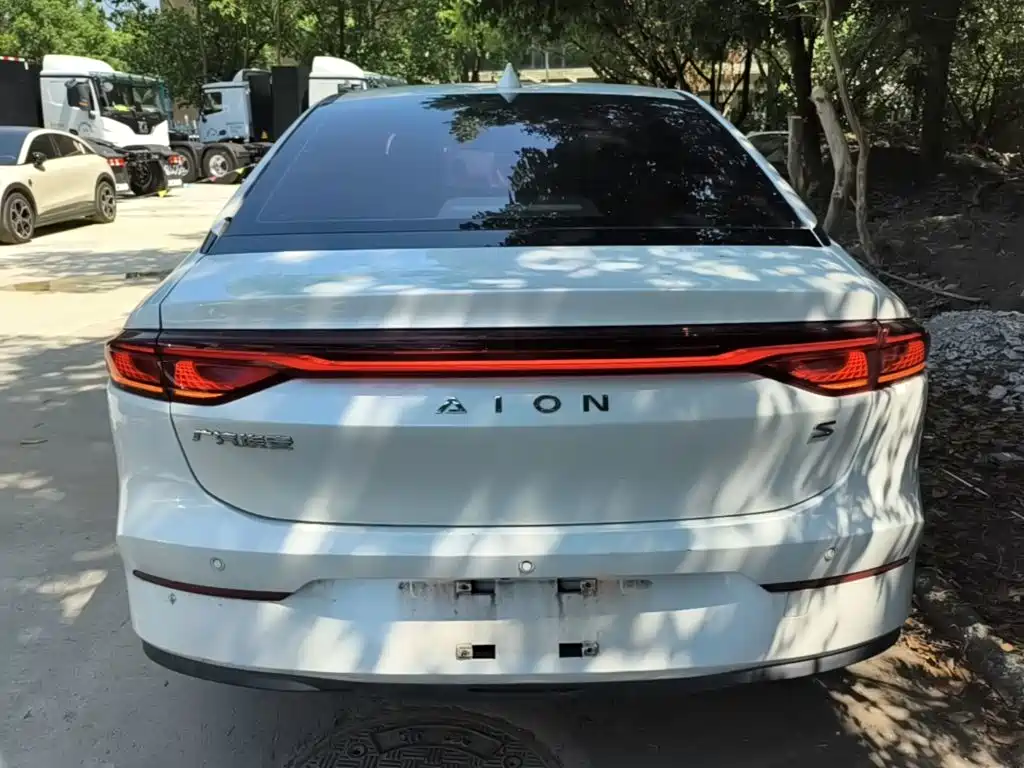 Aion S 2023
