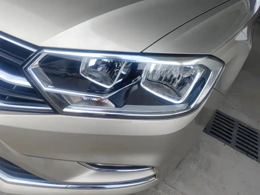 Volkswagen Bora 2016