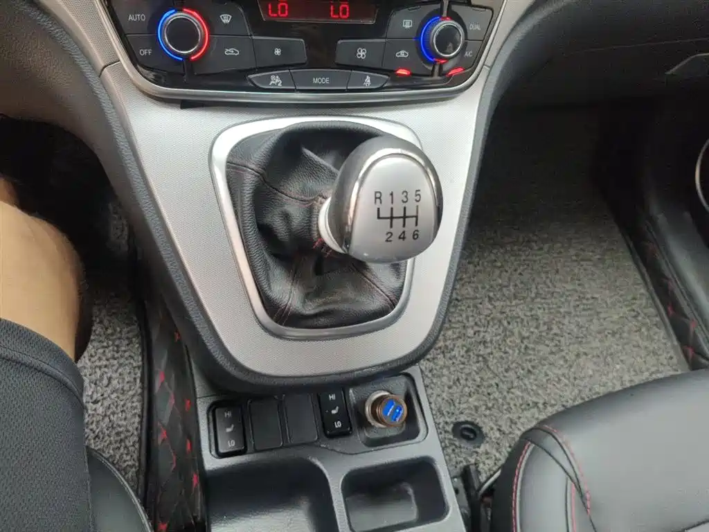 Haval H6 2017 — фото 15