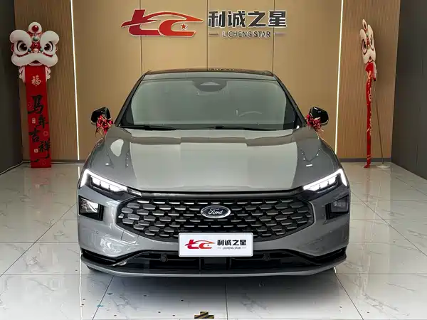Ford Mondeo 2022
