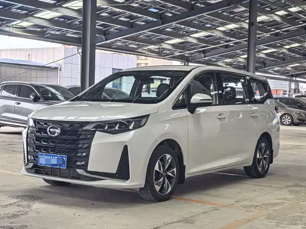 GAC Trumpchi M6 2022