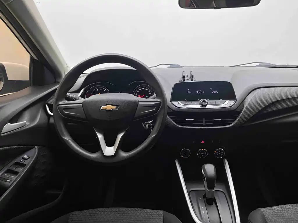 Chevrolet Cavalier 2022 — фото 10