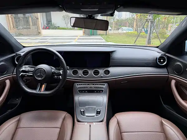 Mercedes-Benz E-Class 2021