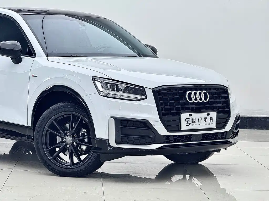 Audi Q2L 2021