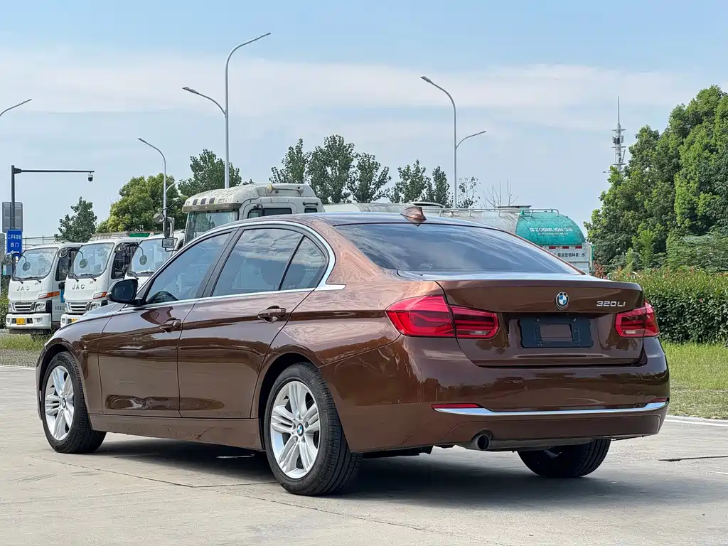 BMW 3 Series 2015