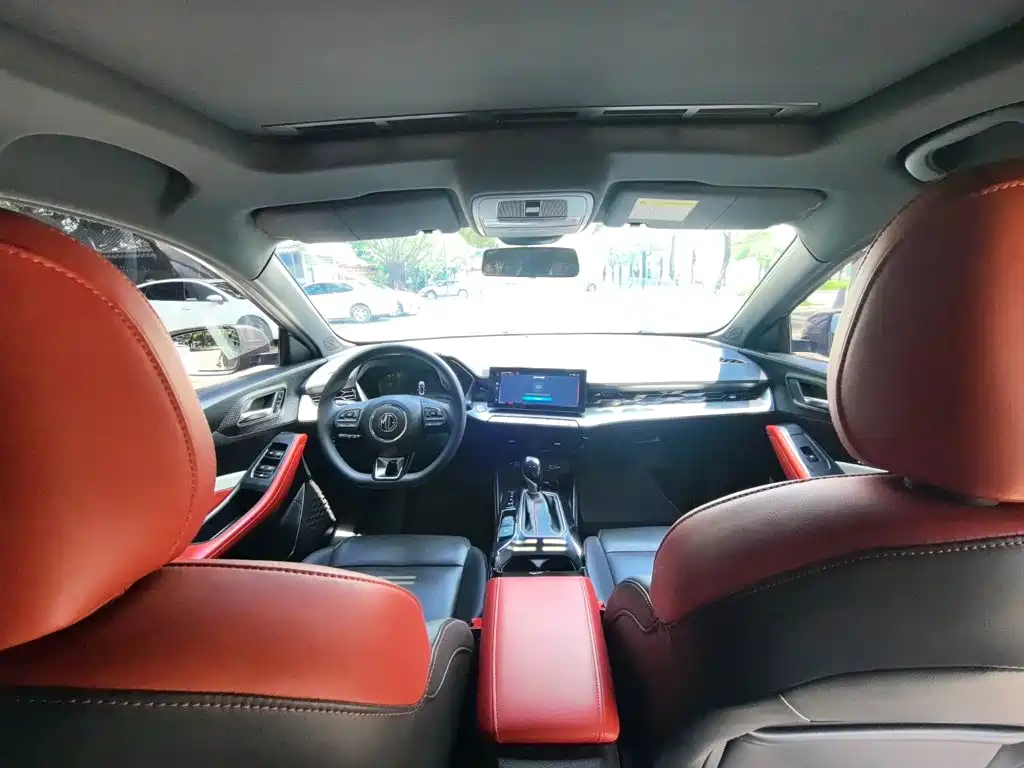 MG MG5 2022