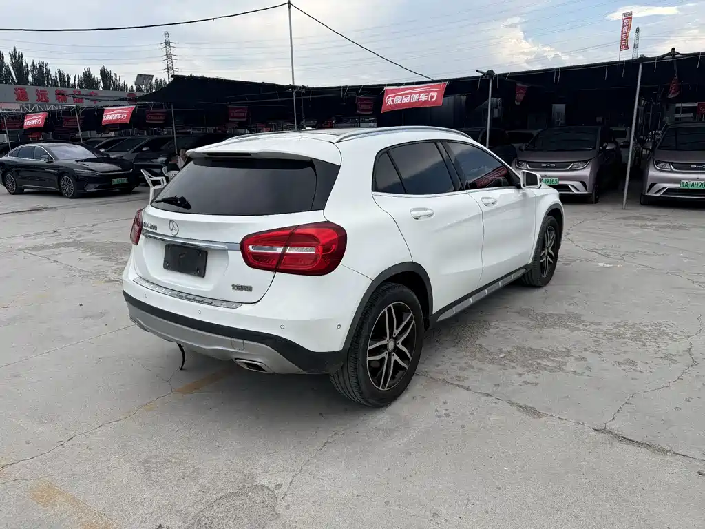 Mercedes-Benz GLA 2017 — фото 8