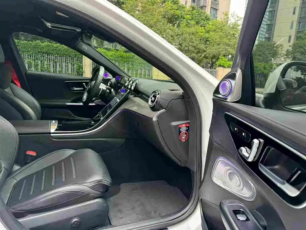 Mercedes-Benz C-Class 2022 — фото 8