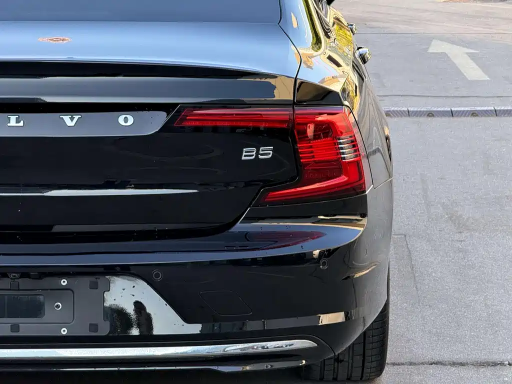 Volvo S90 2023 — фото 7