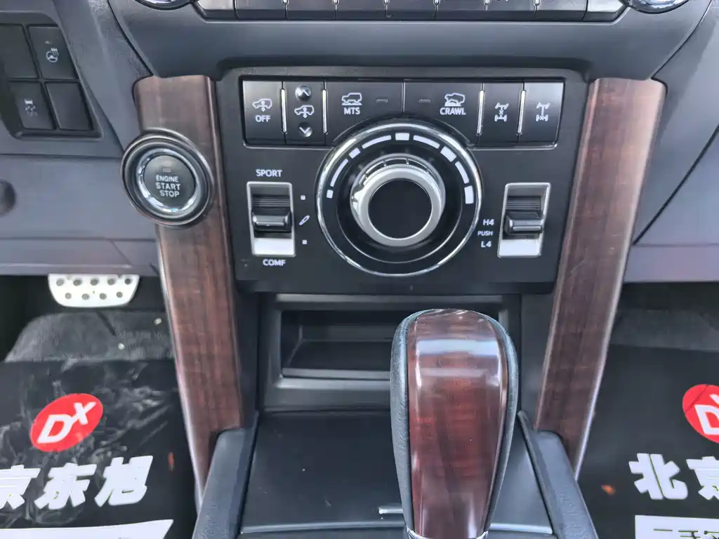 Toyota Prado 2017 — фото 18
