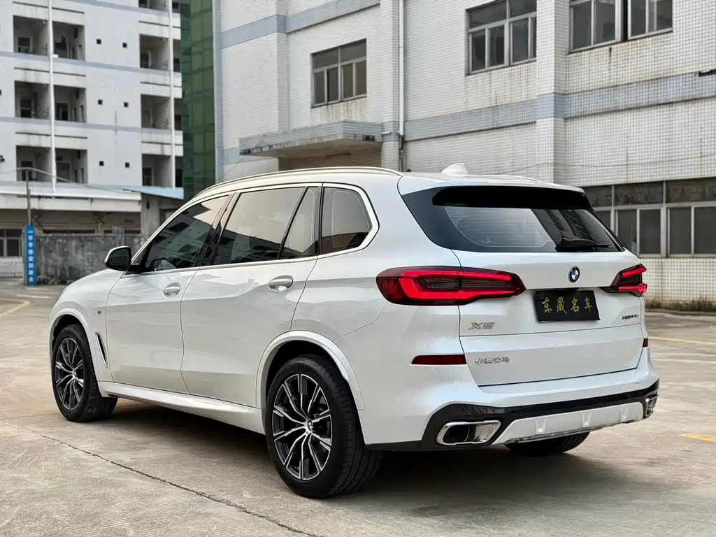 BMW X5 2023 — фото 16