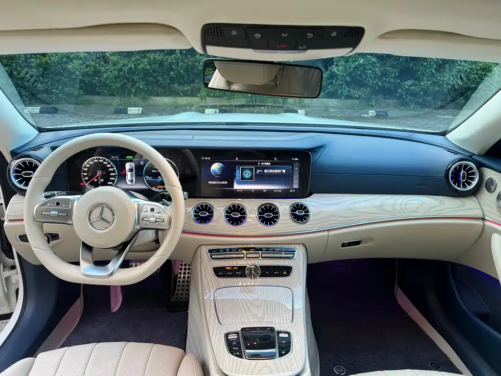 Mercedes-Benz E-Class 2020 — фото 10