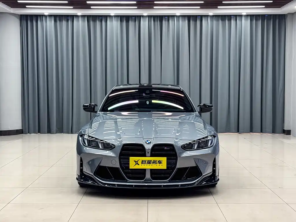 BMW M4 2025 — фото 2