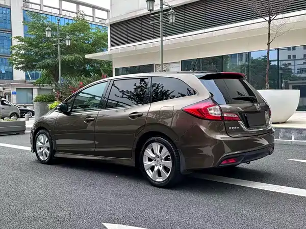 Honda Jade 2013