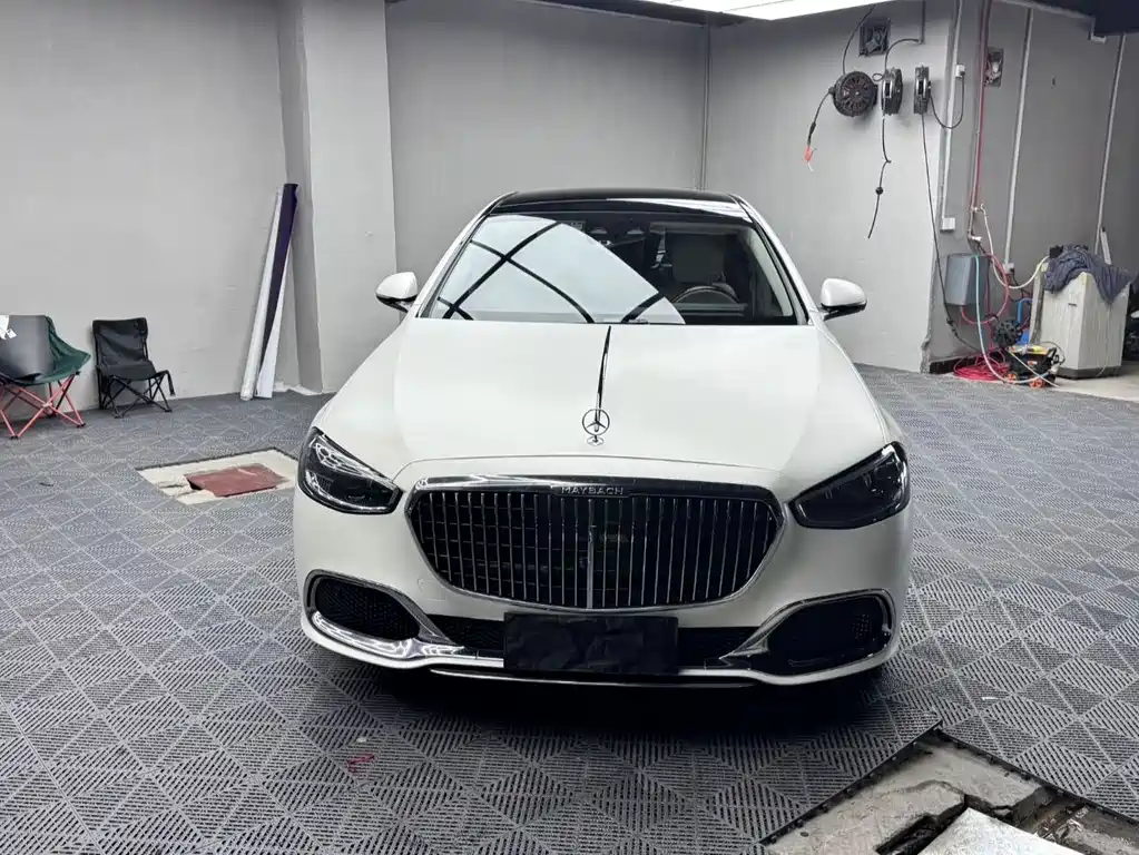 Mercedes-Benz Maybach S-Class 2022 — фото 3