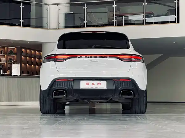 Porsche Macan 2023