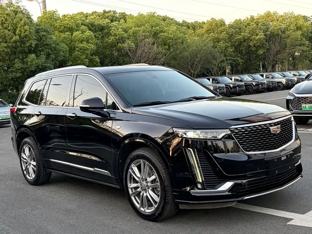 Cadillac XT6 2021 — фото 3