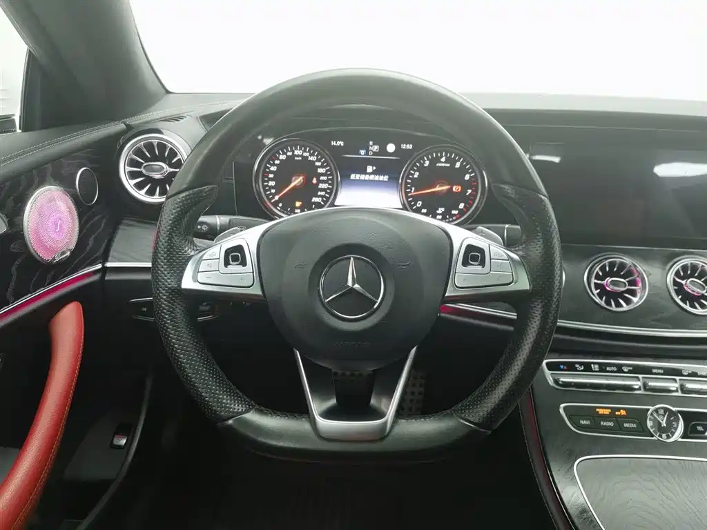 Mercedes-Benz E-Class 2018 — фото 11