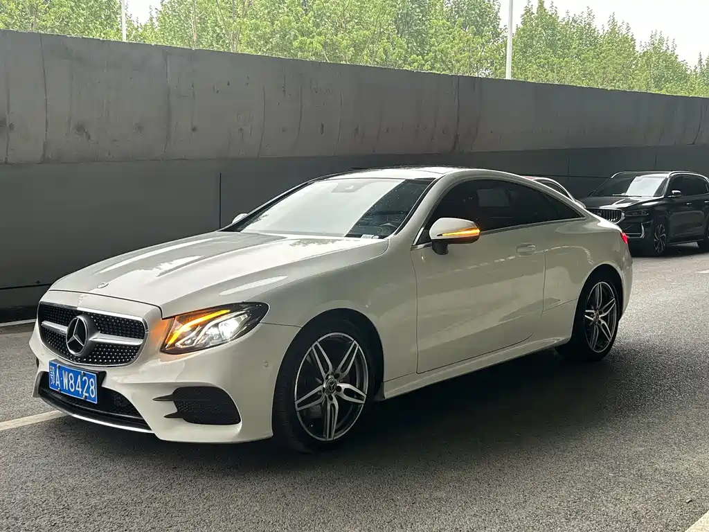 Mercedes-Benz E-Class 2017 — фото 1