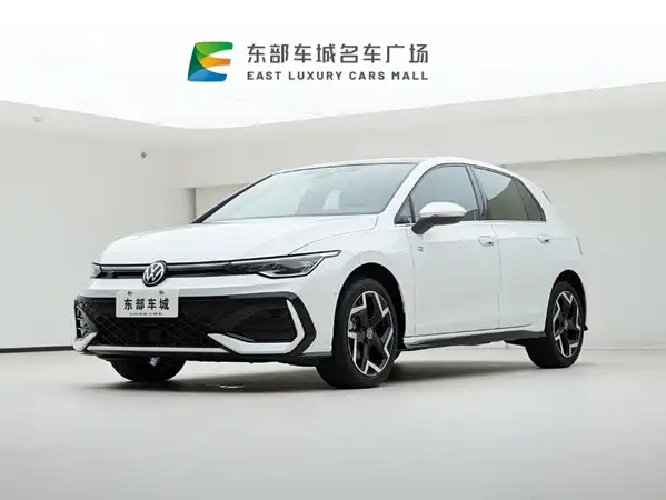 Volkswagen Golf 2025