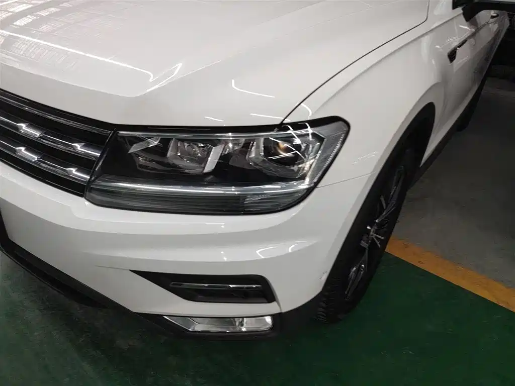 Volkswagen Tiguan L 2020 — фото 18
