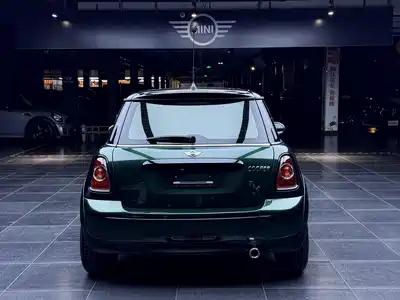 MINI MINI 2011