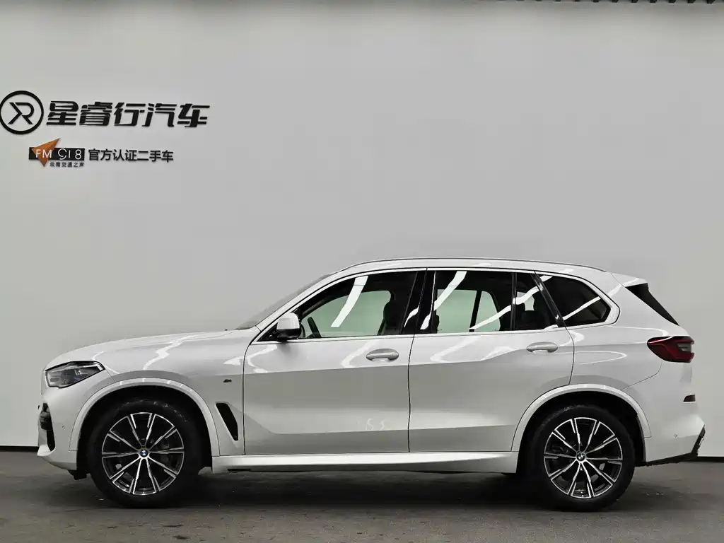 BMW X5 2019 — фото 17